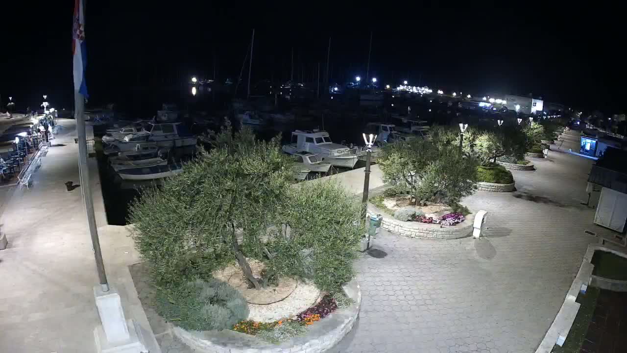 Pirovac Coast & Marine Live Cam - Pirovac, Općina Pirovac, Šibenik-Knin, Croatia