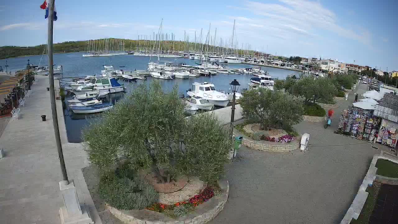 Pirovac Coast & Marine Live Cam - Pirovac, Općina Pirovac, Šibenik-Knin, Croatia