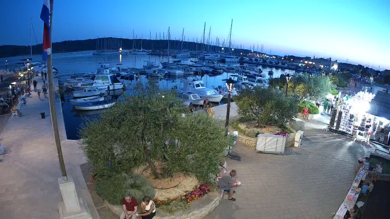 Pirovac Coast & Marine Live Cam - Pirovac, Općina Pirovac, Šibenik-Knin, Croatia