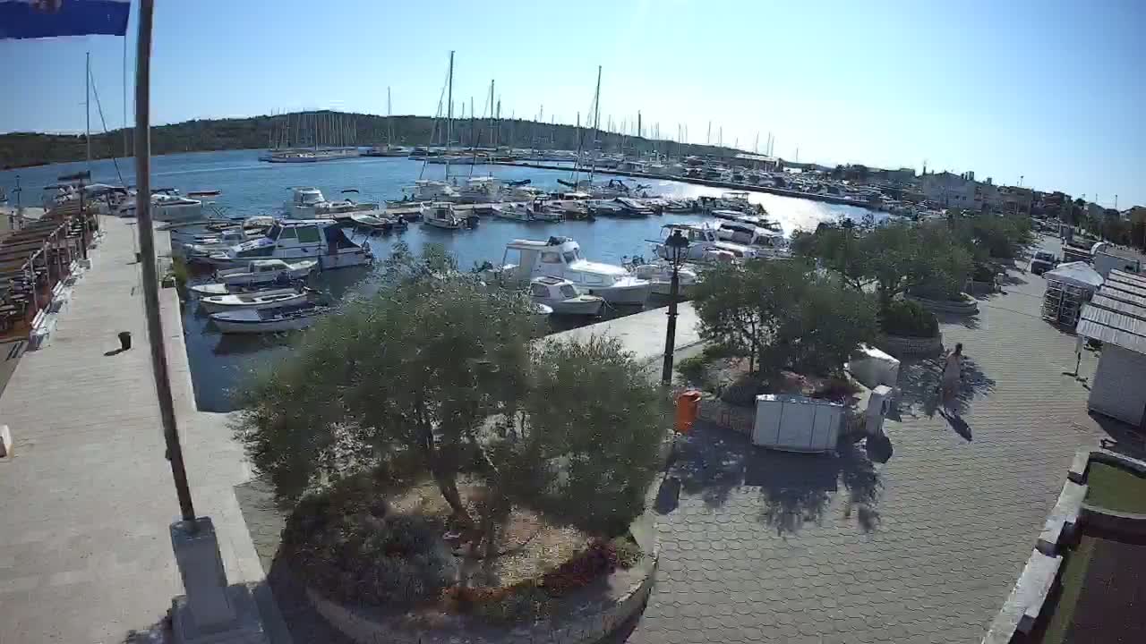 Pirovac Coast & Marine Live Cam - Pirovac, Općina Pirovac, Šibenik-Knin, Croatia