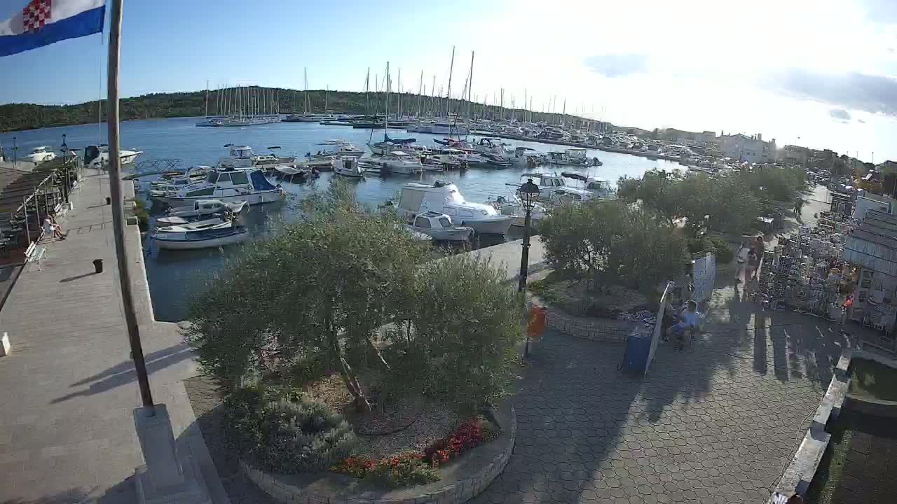 Pirovac Coast & Marine Live Cam - Pirovac, Općina Pirovac, Šibenik-Knin, Croatia