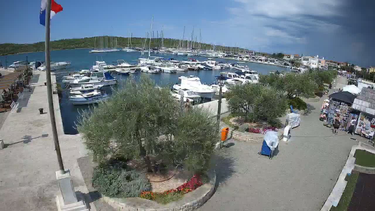Pirovac Coast & Marine Live Cam - Pirovac, Općina Pirovac, Šibenik-Knin, Croatia