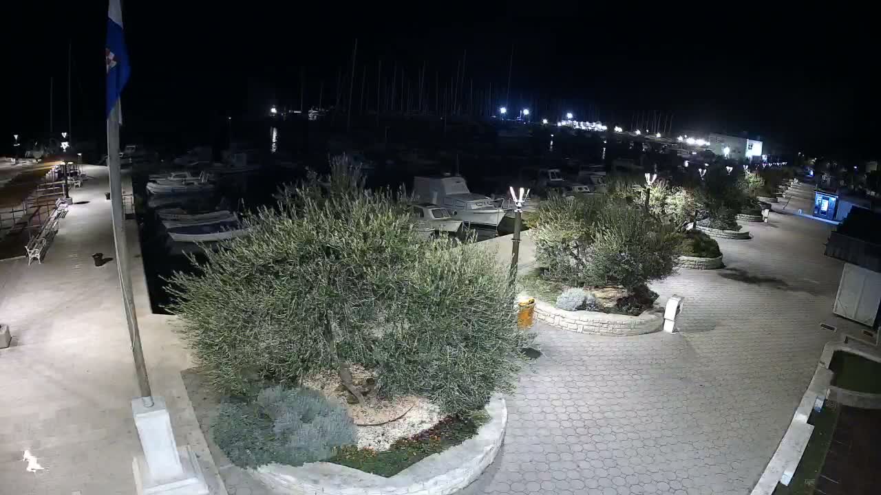 Pirovac Coast & Marine Live Cam - Pirovac, Općina Pirovac, Šibenik-Knin, Croatia
