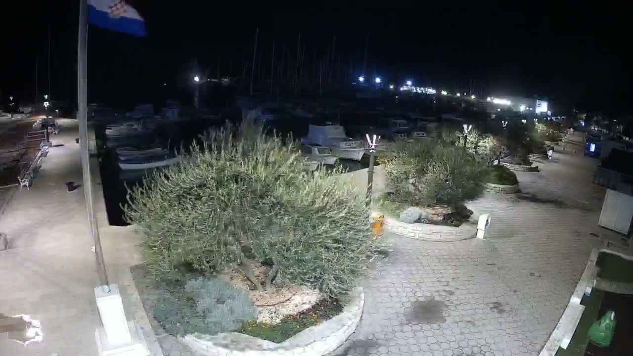 Pirovac Coast & Marine Live Cam - Pirovac, Općina Pirovac, Šibenik-Knin, Croatia