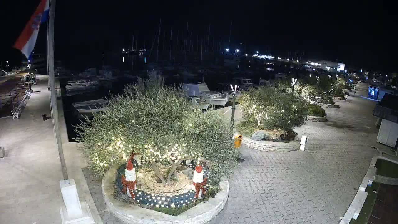 Pirovac Coast & Marine Live Cam - Pirovac, Općina Pirovac, Šibenik-Knin, Croatia