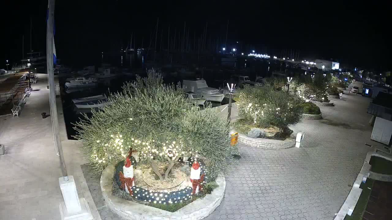 Pirovac Coast & Marine Live Cam - Pirovac, Općina Pirovac, Šibenik-Knin, Croatia