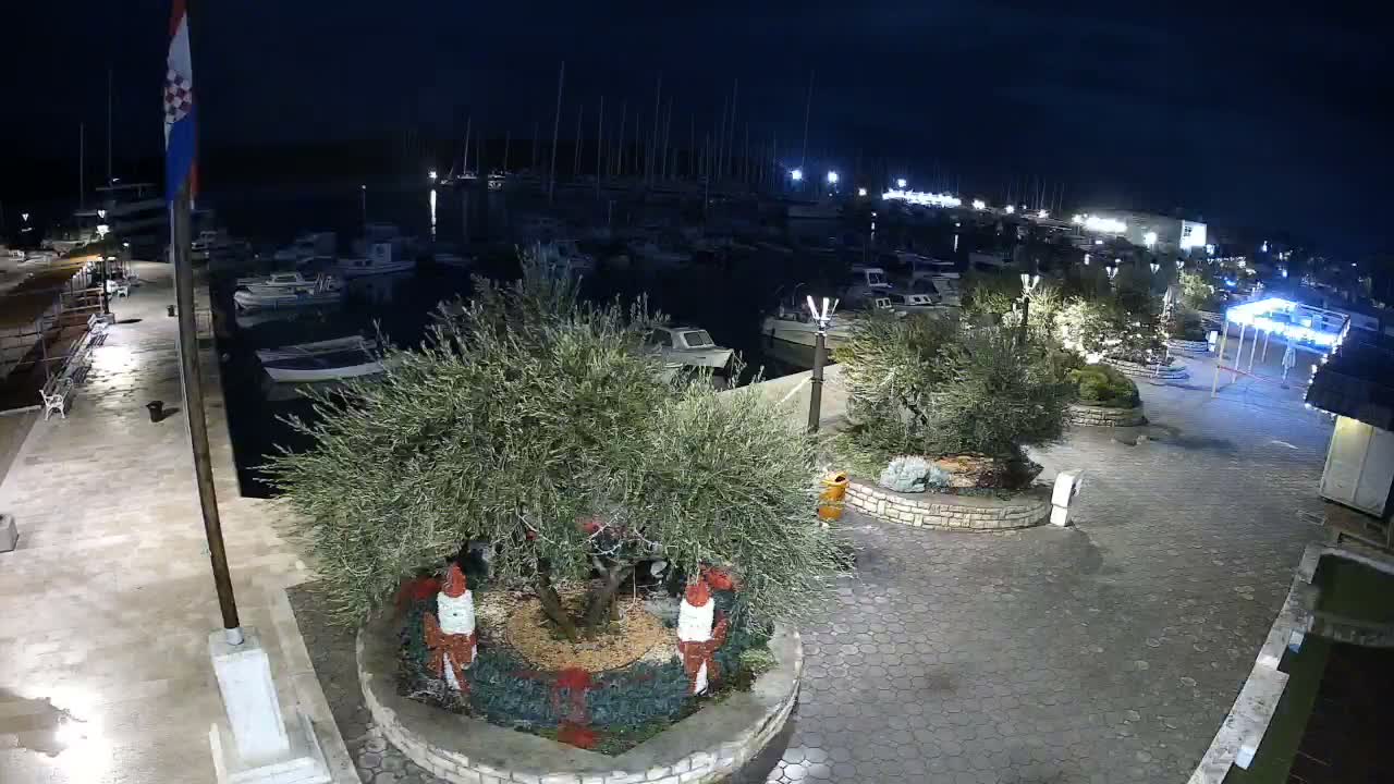Pirovac Coast & Marine Live Cam - Pirovac, Općina Pirovac, Šibenik-Knin, Croatia