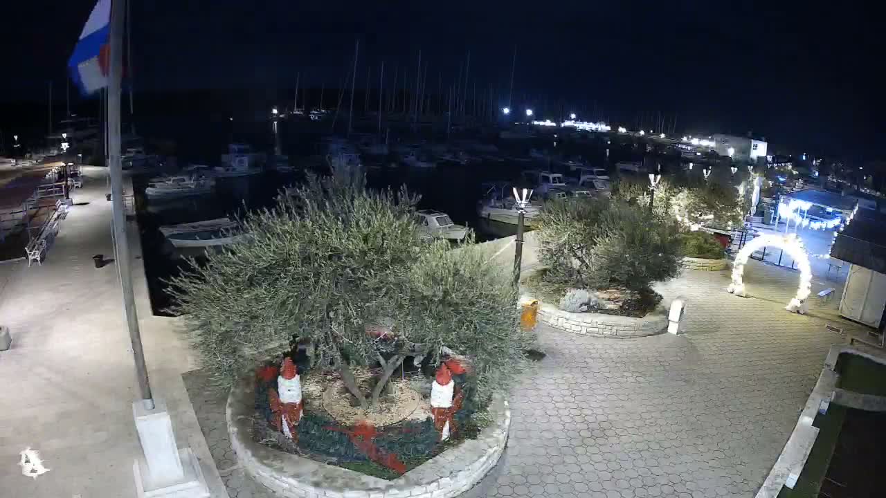 Pirovac Coast & Marine Live Cam - Pirovac, Općina Pirovac, Šibenik-Knin, Croatia