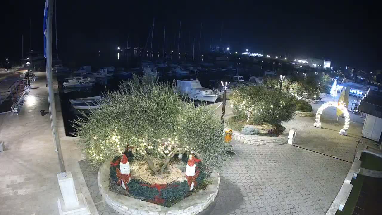 Pirovac Coast & Marine Live Cam - Pirovac, Općina Pirovac, Šibenik-Knin, Croatia