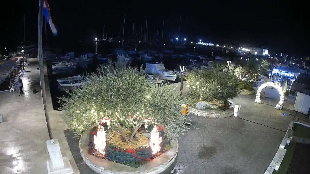 Pirovac Coast & Marine Live Cam - Pirovac, Općina Pirovac, Šibenik-Knin, Croatia