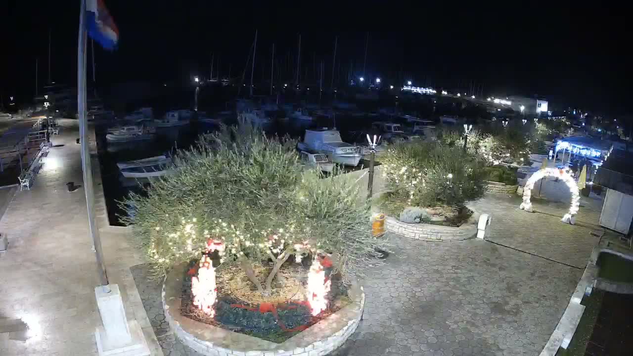 Pirovac Coast & Marine Live Cam - Pirovac, Općina Pirovac, Šibenik-Knin, Croatia