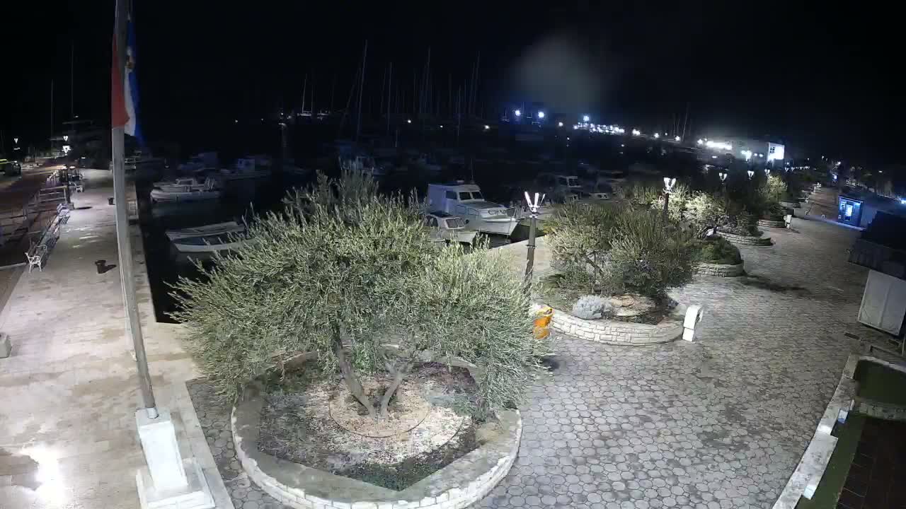 Pirovac Coast & Marine Live Cam - Pirovac, Općina Pirovac, Šibenik-Knin, Croatia
