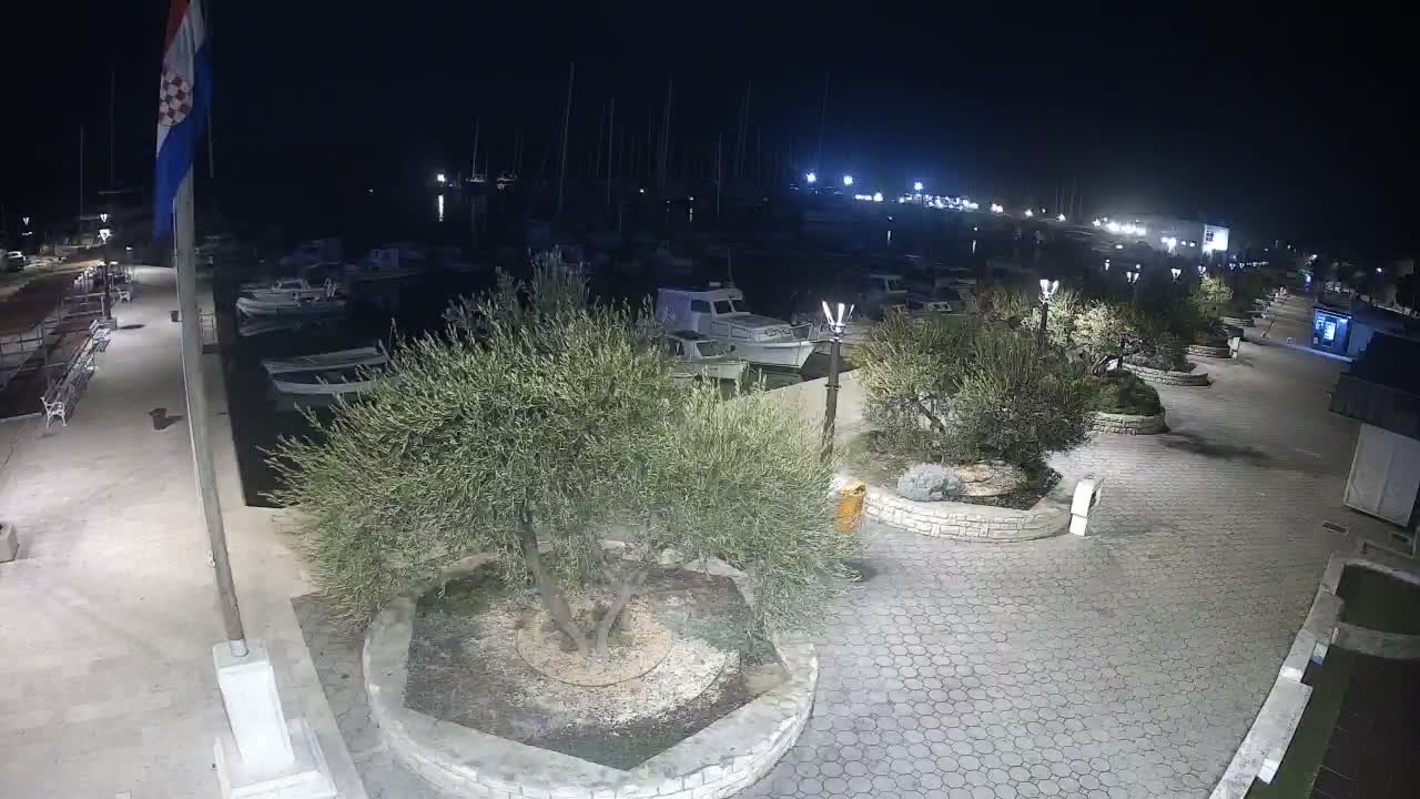 Pirovac Coast & Marine Live Cam - Pirovac, Općina Pirovac, Šibenik-Knin, Croatia