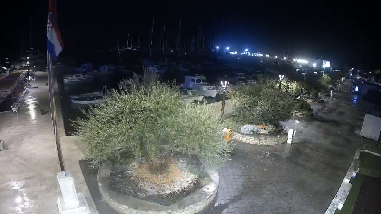 Pirovac Coast & Marine Live Cam - Pirovac, Općina Pirovac, Šibenik-Knin, Croatia