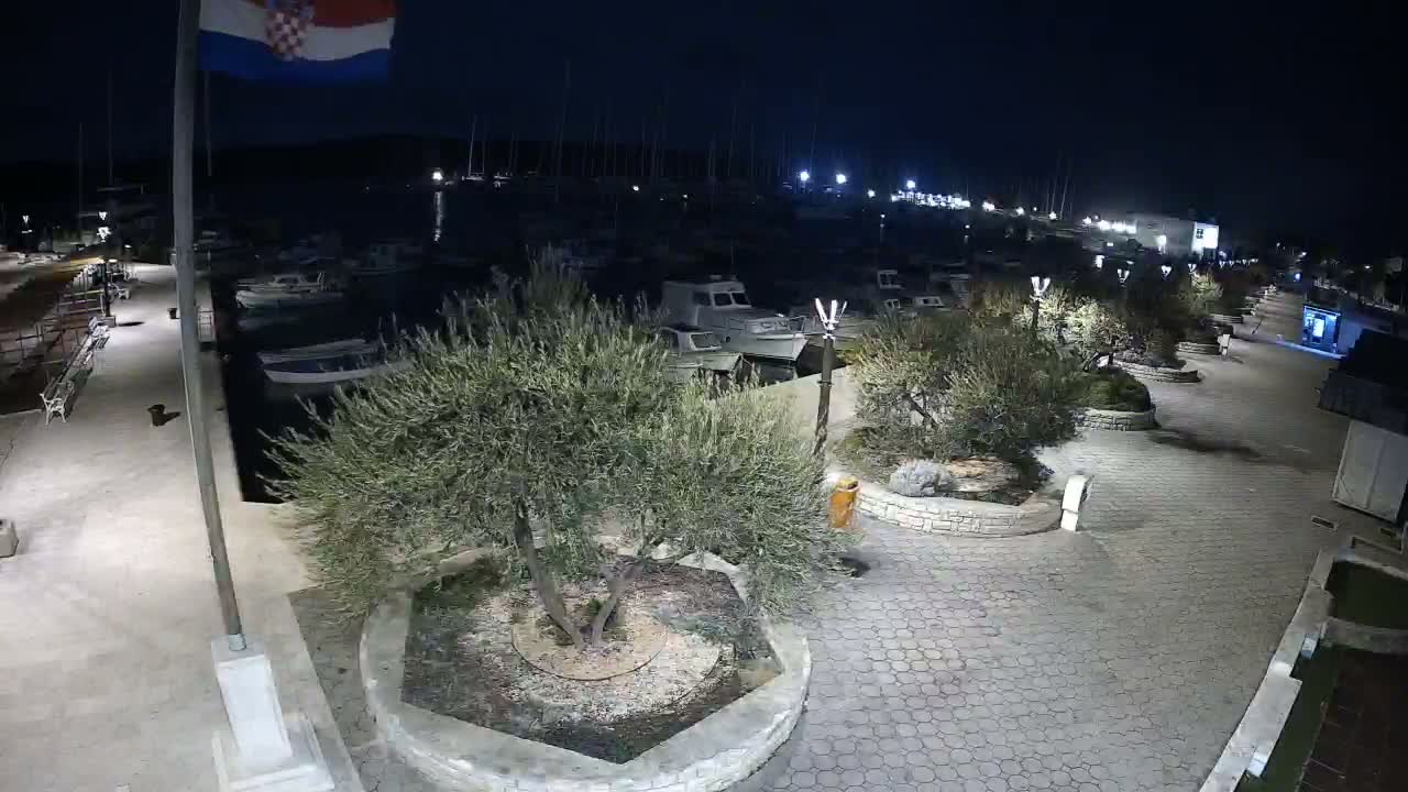 Pirovac Coast & Marine Live Cam - Pirovac, Općina Pirovac, Šibenik-Knin, Croatia