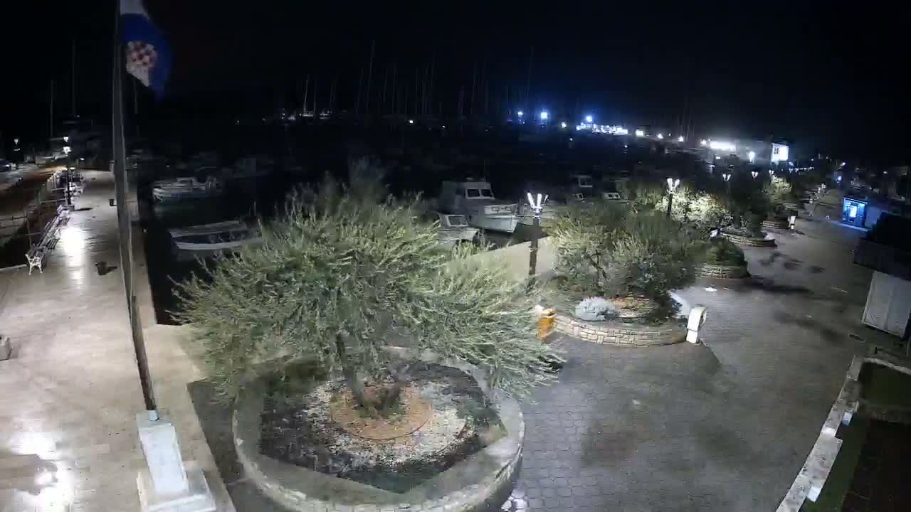 Pirovac Coast & Marine Live Cam - Pirovac, Općina Pirovac, Šibenik-Knin, Croatia