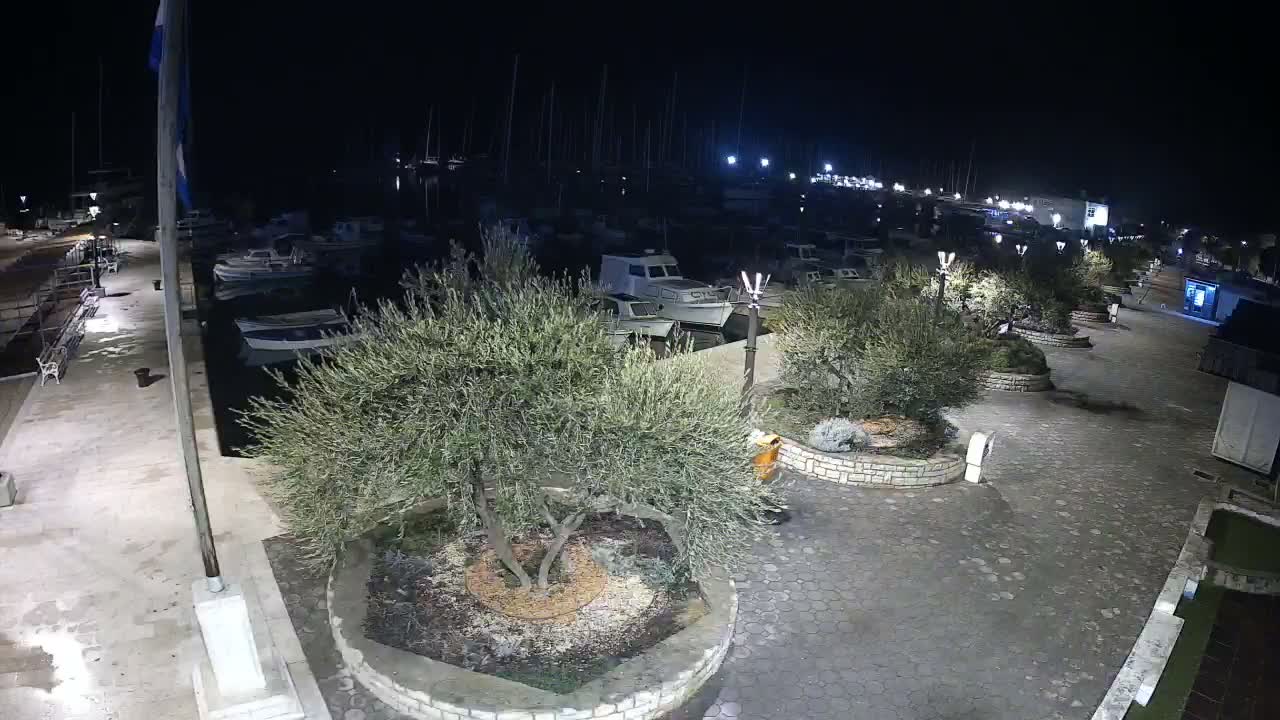 Pirovac Coast & Marine Live Cam - Pirovac, Općina Pirovac, Šibenik-Knin, Croatia