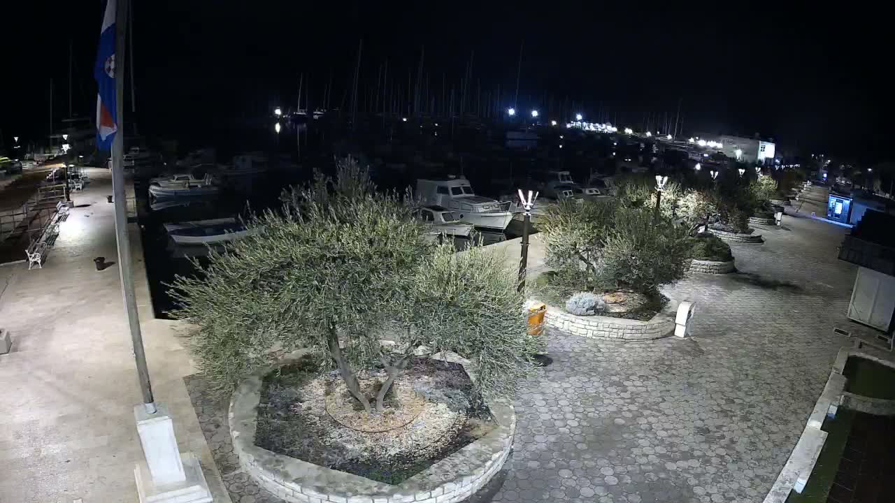 Pirovac Coast & Marine Live Cam - Pirovac, Općina Pirovac, Šibenik-Knin, Croatia