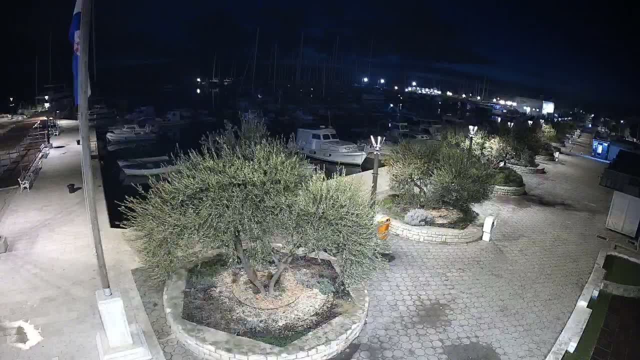Pirovac Coast & Marine Live Cam - Pirovac, Općina Pirovac, Šibenik-Knin, Croatia