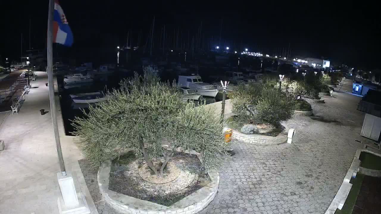 Pirovac Coast & Marine Live Cam - Pirovac, Općina Pirovac, Šibenik-Knin, Croatia
