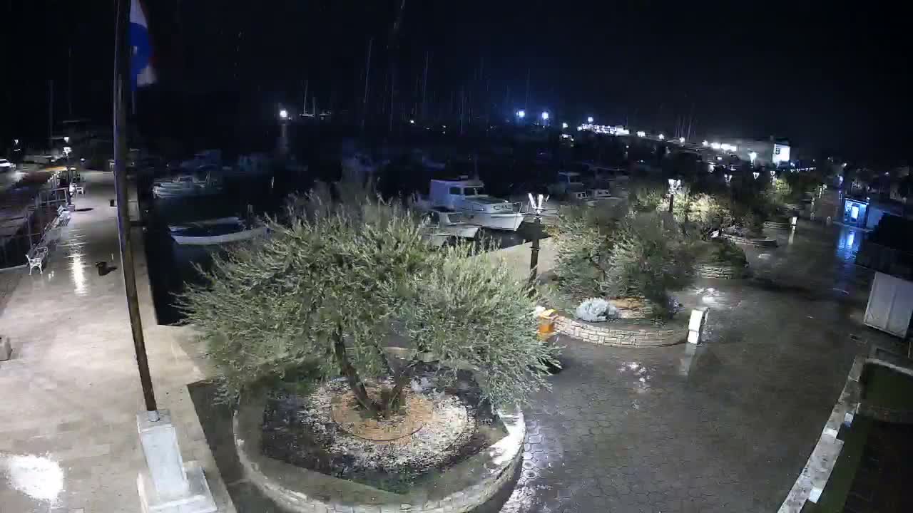 Pirovac Coast & Marine Live Cam - Pirovac, Općina Pirovac, Šibenik-Knin, Croatia