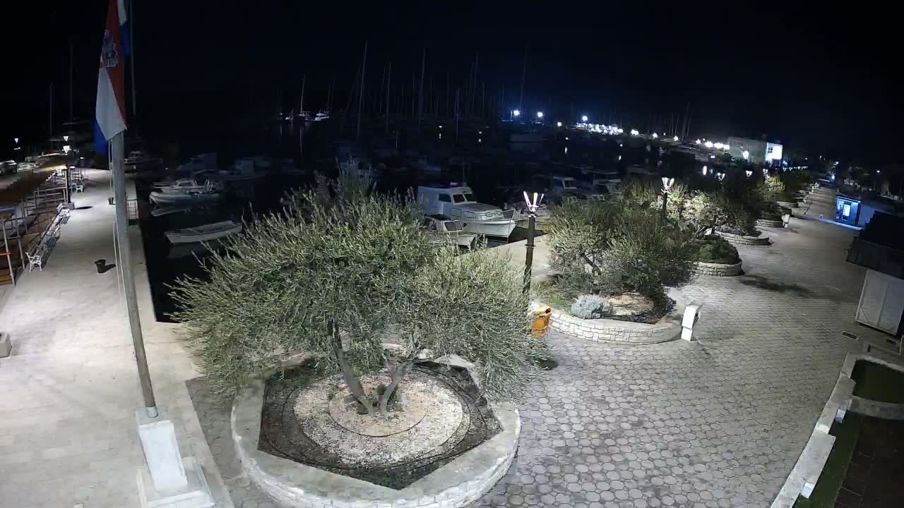 Pirovac Coast & Marine Live Cam - Pirovac, Općina Pirovac, Šibenik-Knin, Croatia