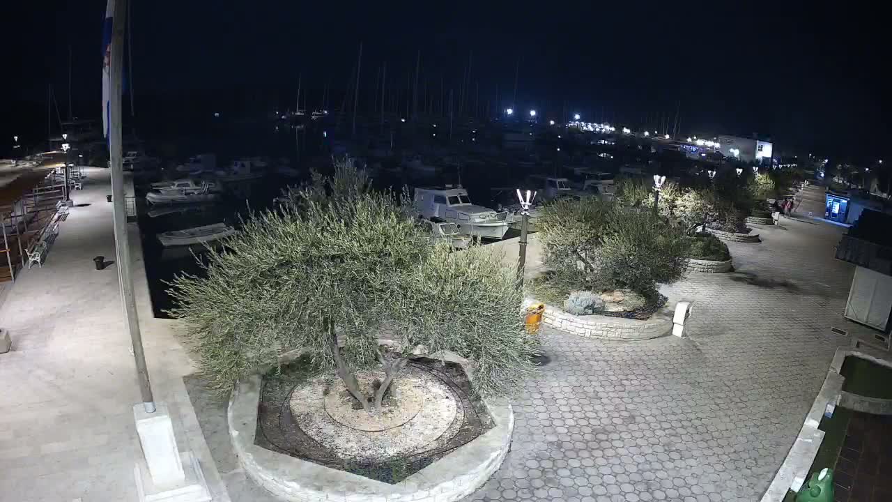 Pirovac Coast & Marine Live Cam - Pirovac, Općina Pirovac, Šibenik-Knin, Croatia