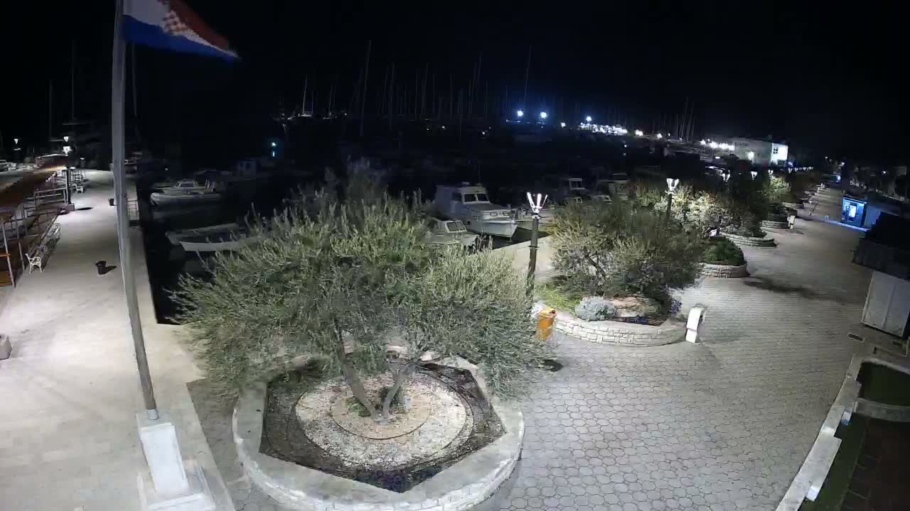 Pirovac Coast & Marine Live Cam - Pirovac, Općina Pirovac, Šibenik-Knin, Croatia