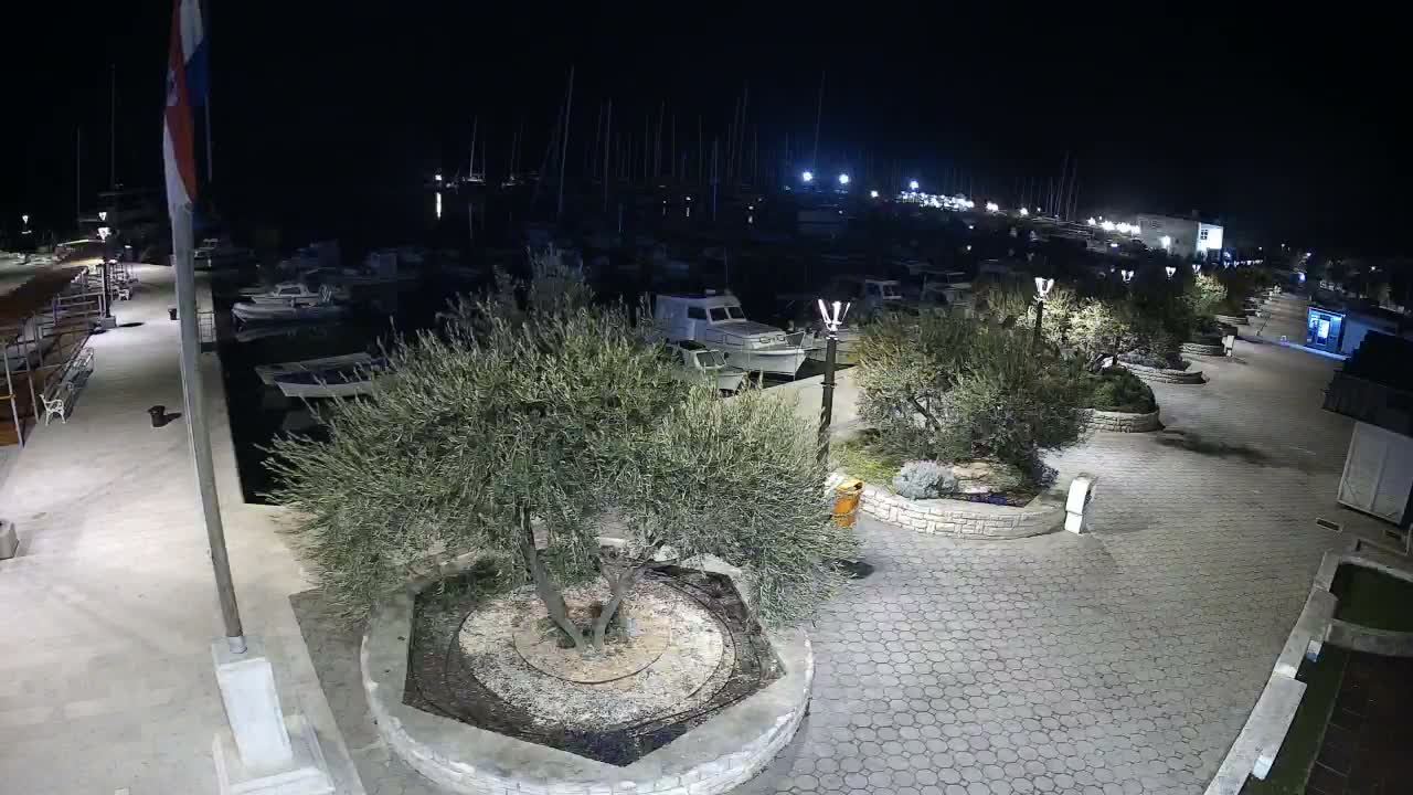 Pirovac Coast & Marine Live Cam - Pirovac, Općina Pirovac, Šibenik-Knin, Croatia