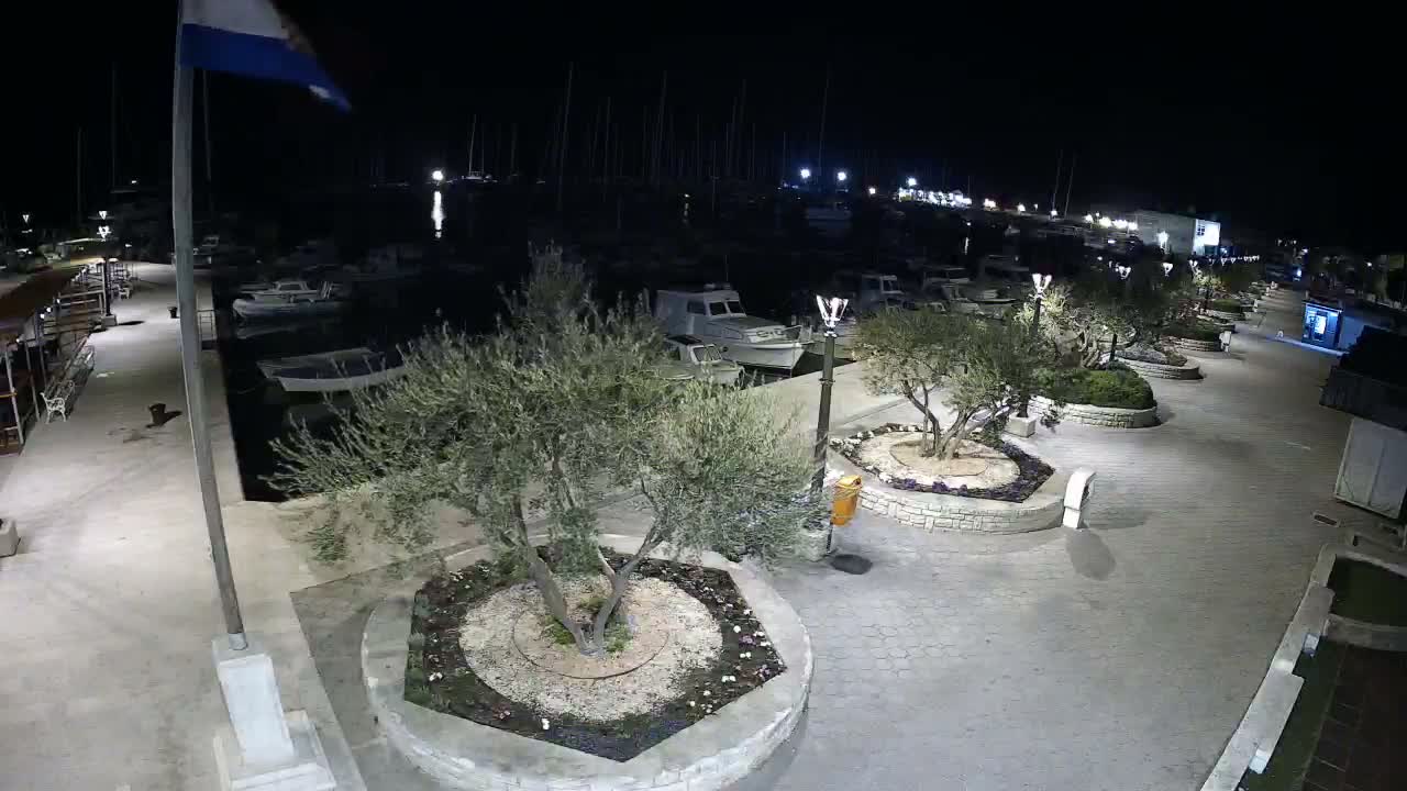 Pirovac Coast & Marine Live Cam - Pirovac, Općina Pirovac, Šibenik-Knin, Croatia