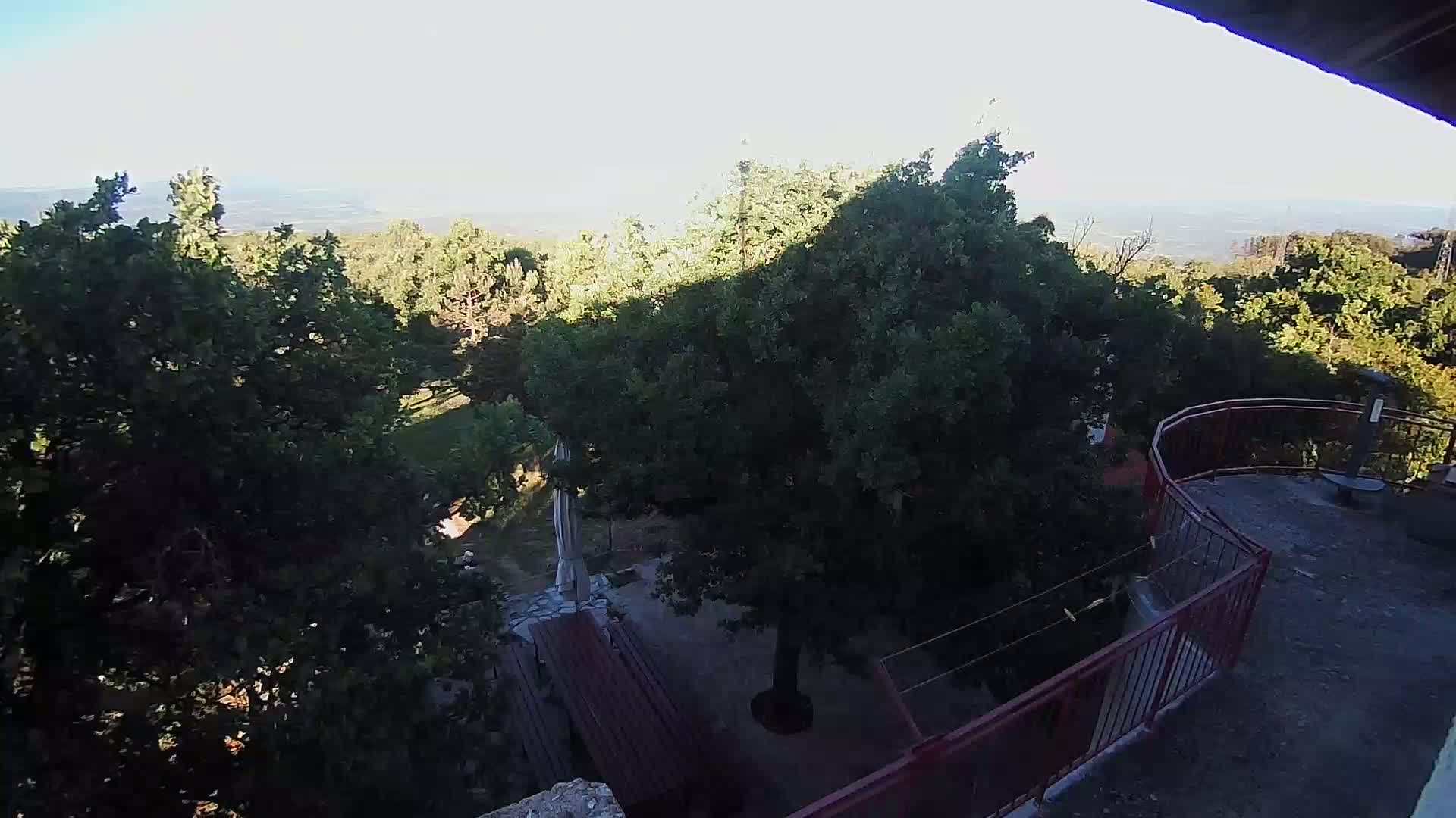 Promina Mountain (855m) Observation Deck Live Cam - Siverić, Grad Drnis, Šibenik-Knin, Croatia