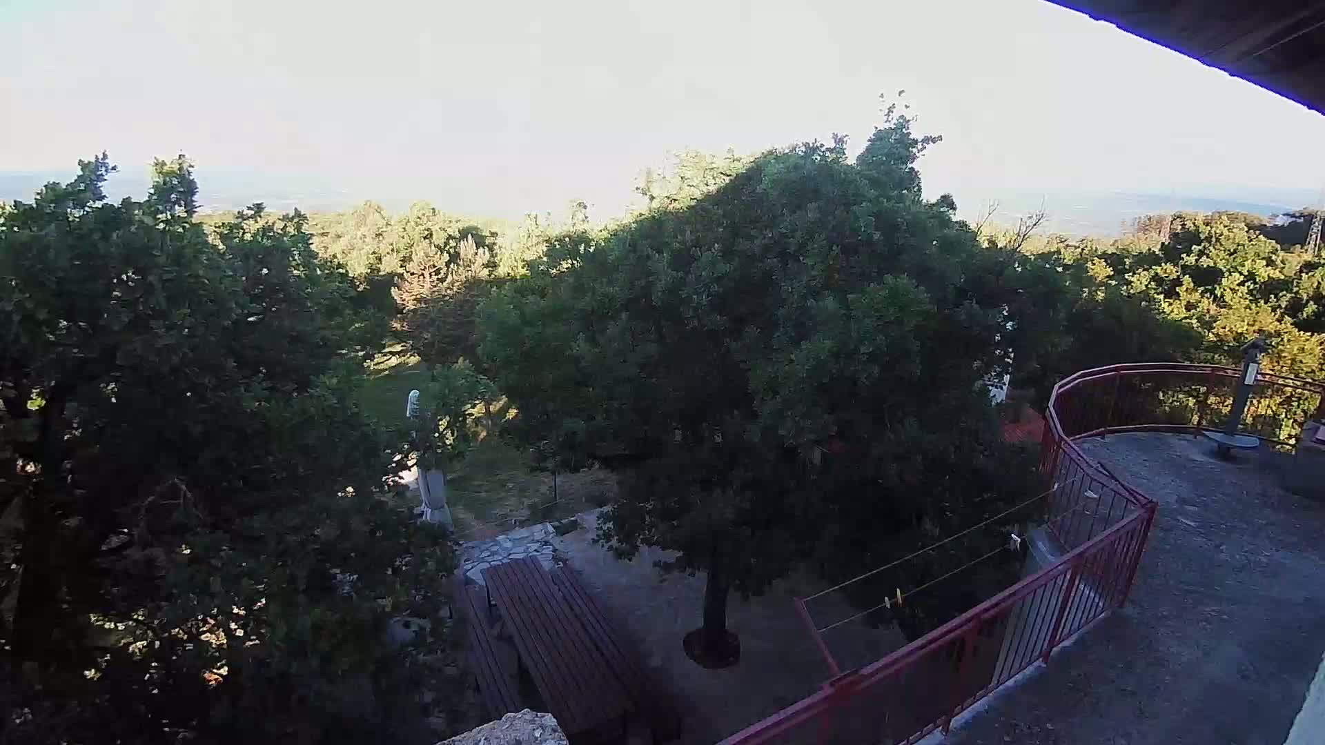 Promina Mountain (855m) Observation Deck Live Cam - Siverić, Grad Drnis, Šibenik-Knin, Croatia
