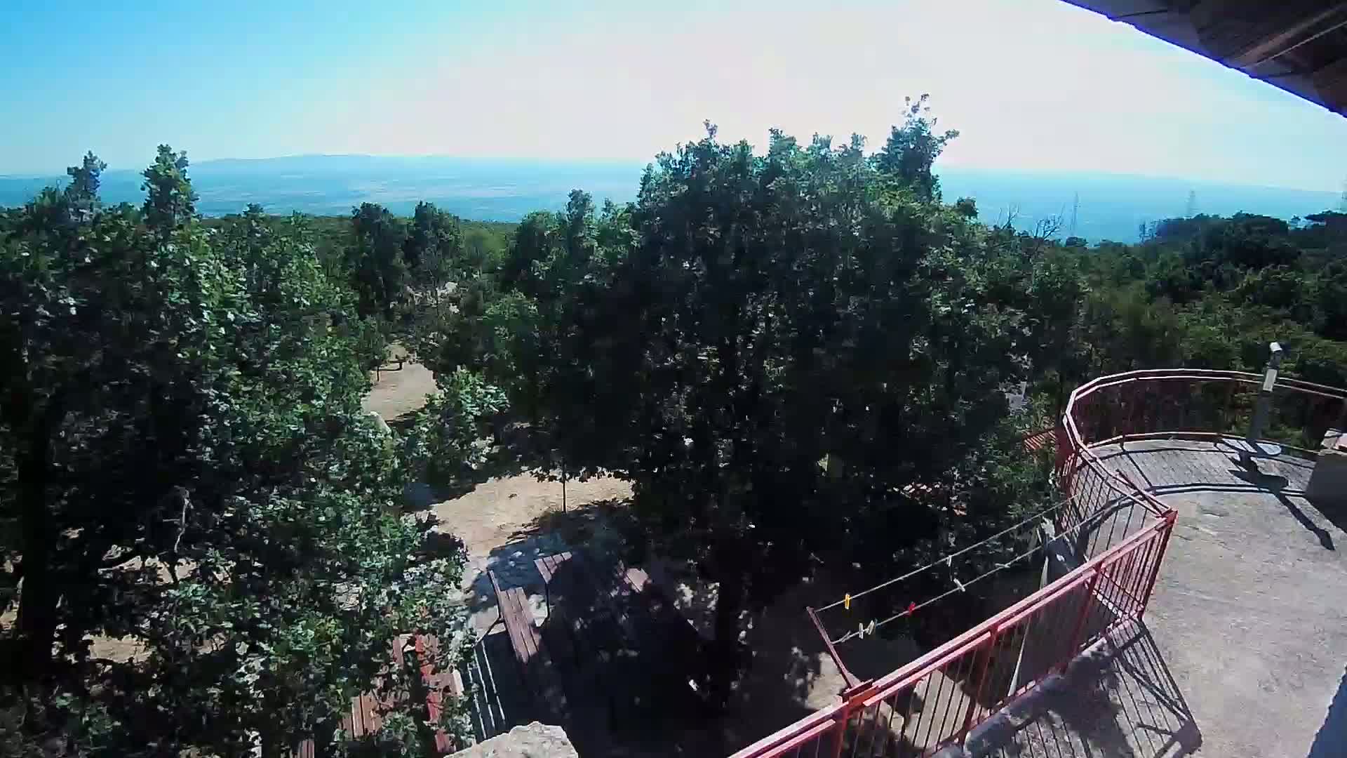 Promina Mountain (855m) Observation Deck Live Cam - Siverić, Grad Drnis, Šibenik-Knin, Croatia