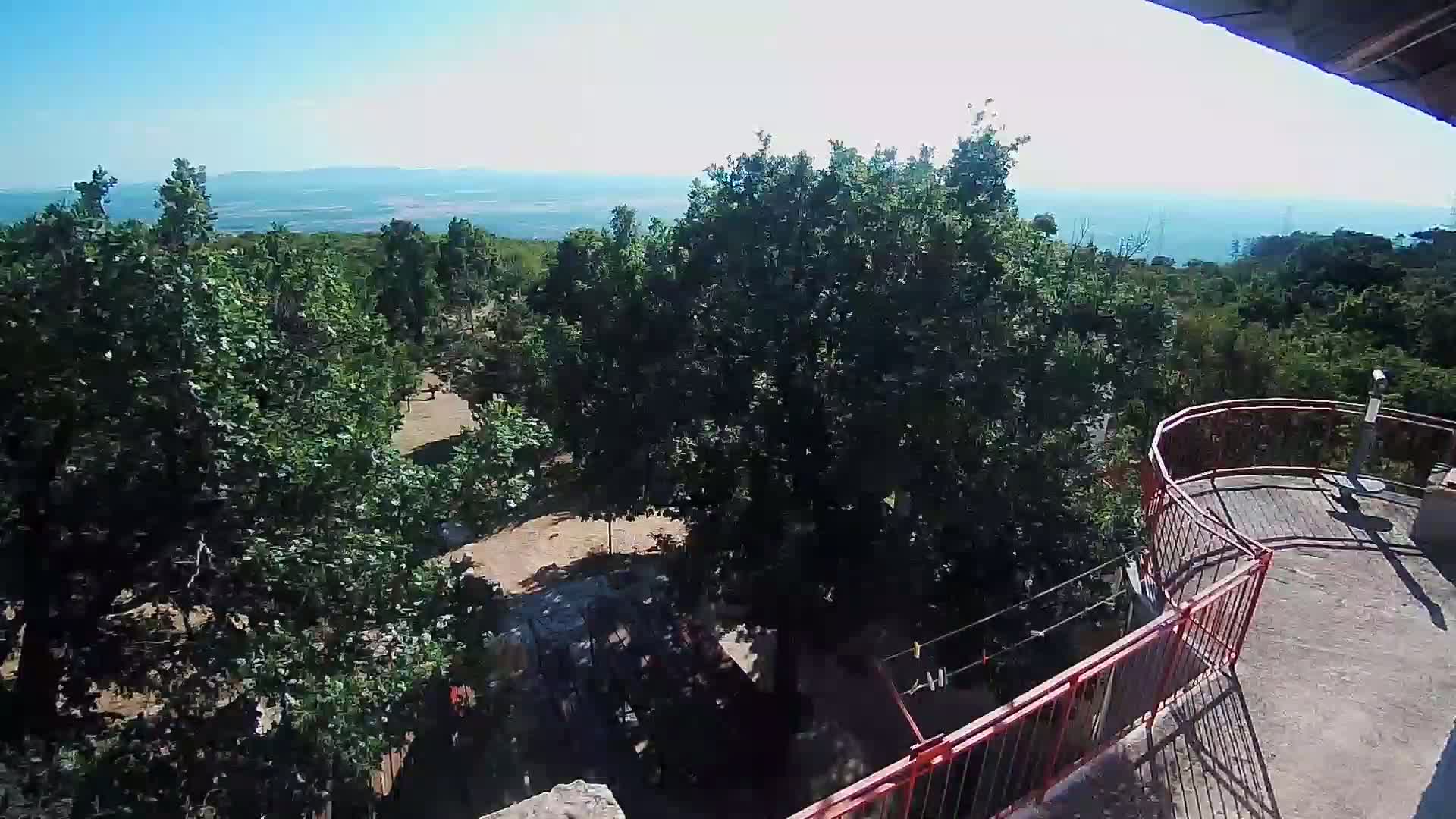 Promina Mountain (855m) Observation Deck Live Cam - Siverić, Grad Drnis, Šibenik-Knin, Croatia