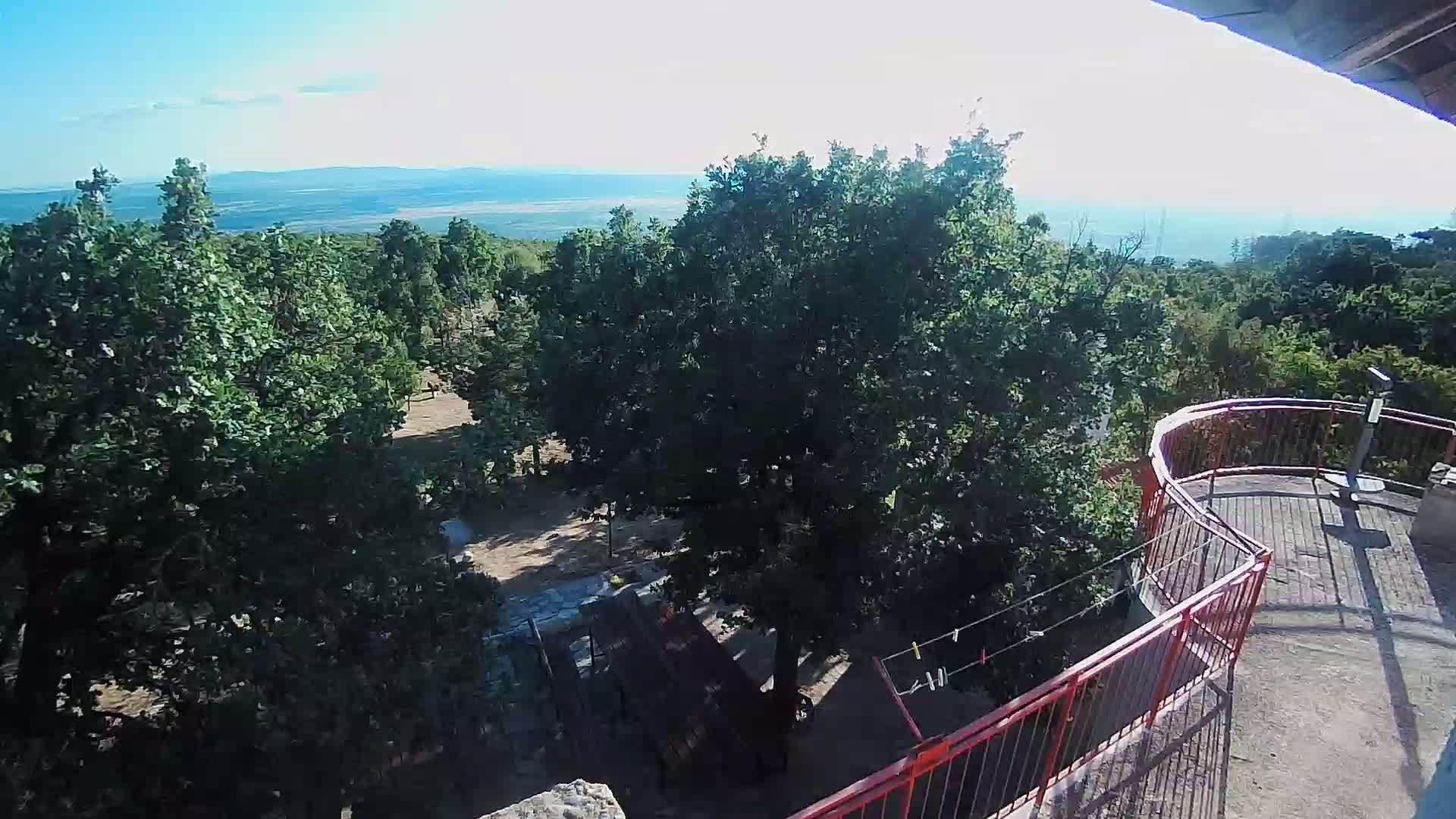 Promina Mountain (855m) Observation Deck Live Cam - Siverić, Grad Drnis, Šibenik-Knin, Croatia