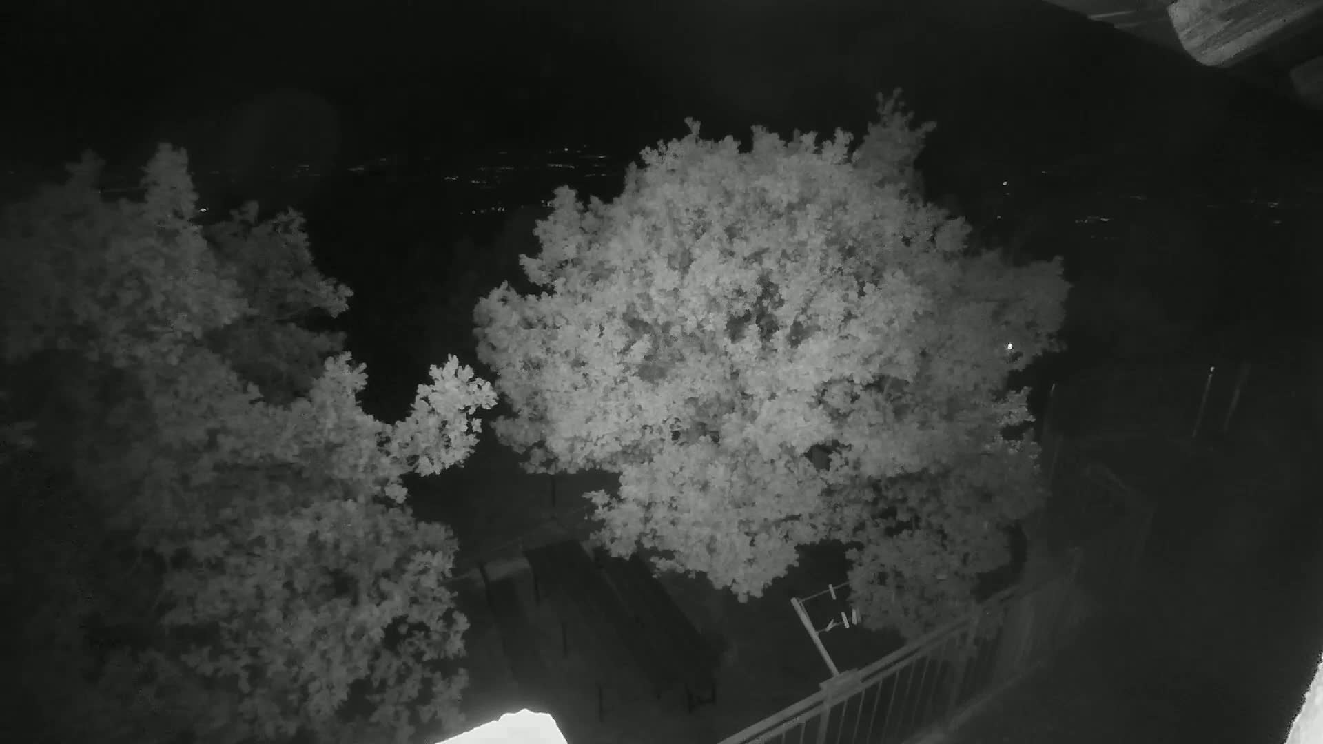 Promina Mountain (855m) Observation Deck Live Cam - Siverić, Grad Drnis, Šibenik-Knin, Croatia