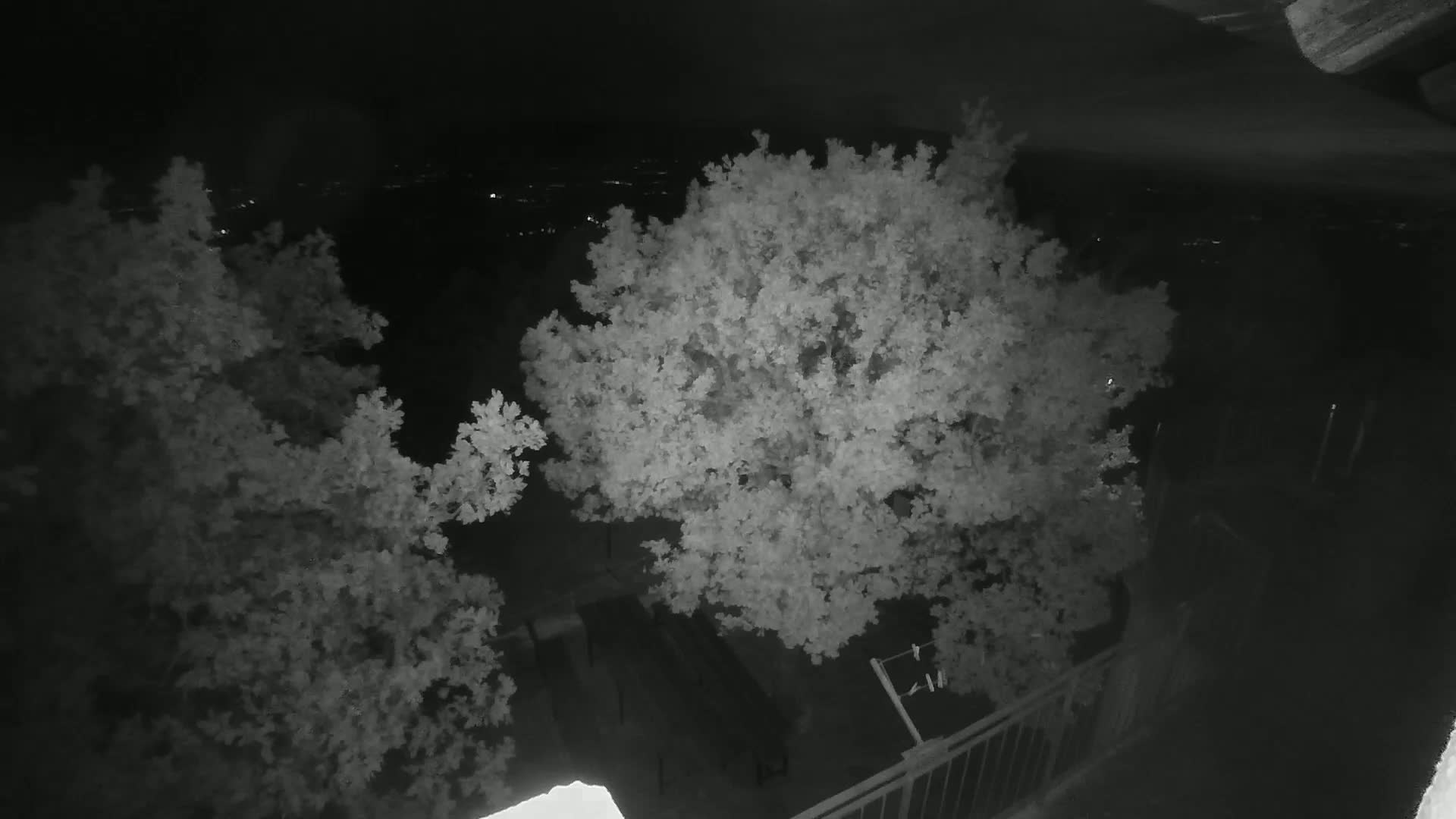 Promina Mountain (855m) Observation Deck Live Cam - Siverić, Grad Drnis, Šibenik-Knin, Croatia