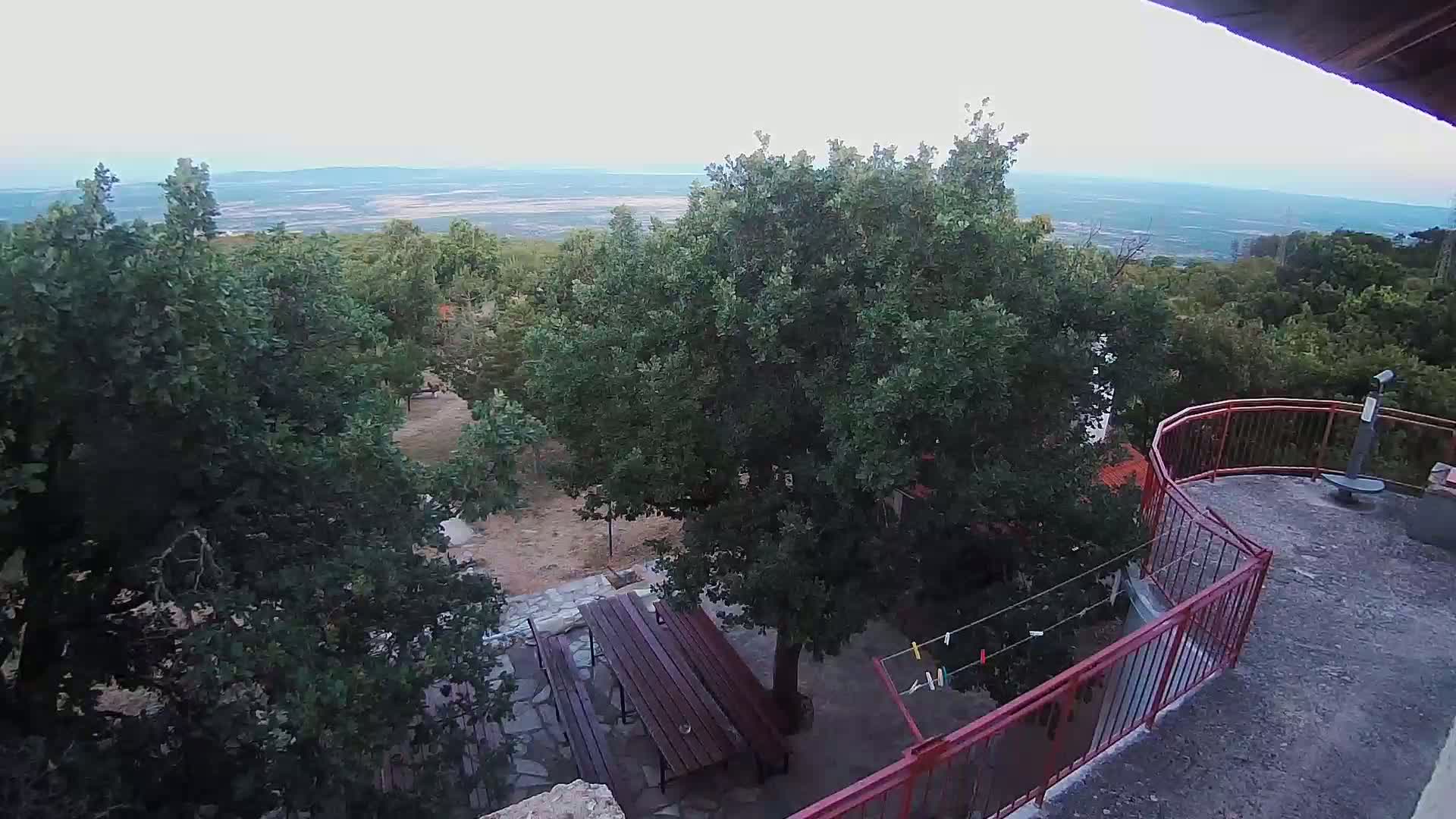 Promina Mountain (855m) Observation Deck Live Cam - Siverić, Grad Drnis, Šibenik-Knin, Croatia