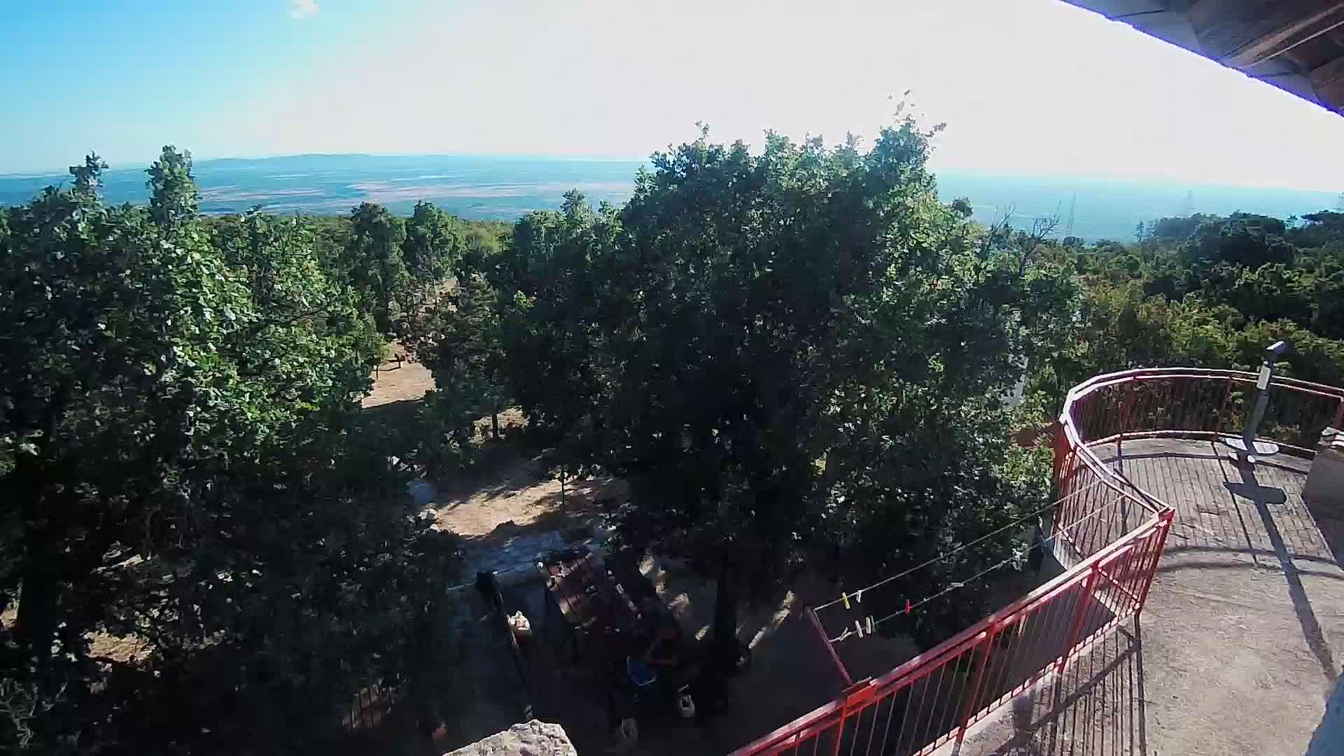 Promina Mountain (855m) Observation Deck Live Cam - Siverić, Grad Drnis, Šibenik-Knin, Croatia
