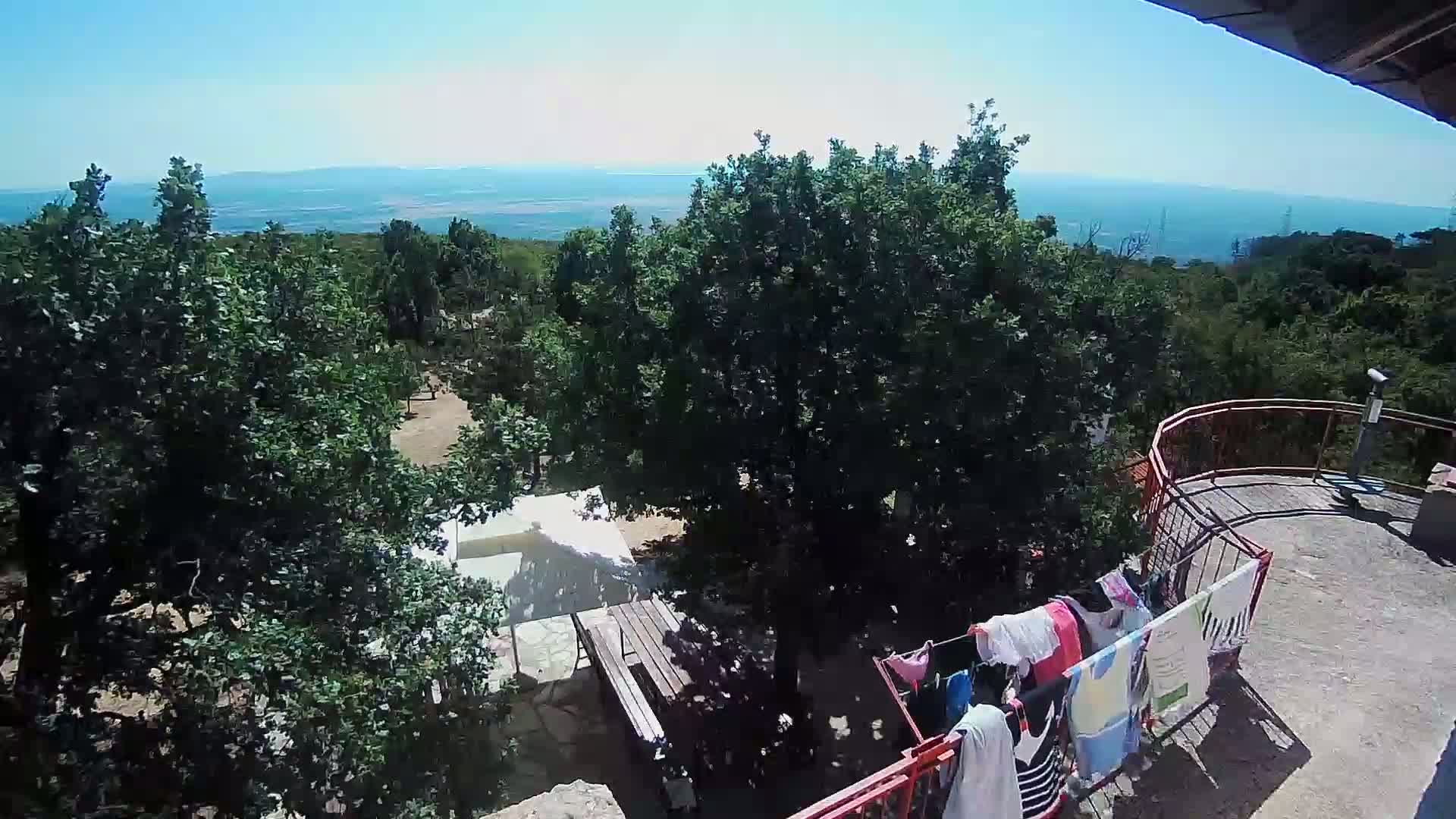 Promina Mountain (855m) Observation Deck Live Cam - Siverić, Grad Drnis, Šibenik-Knin, Croatia