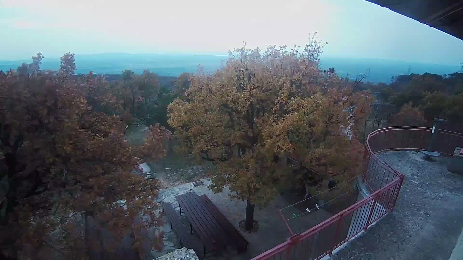 Promina Mountain (855m) Observation Deck Live Cam - Siverić, Grad Drnis, Šibenik-Knin, Croatia
