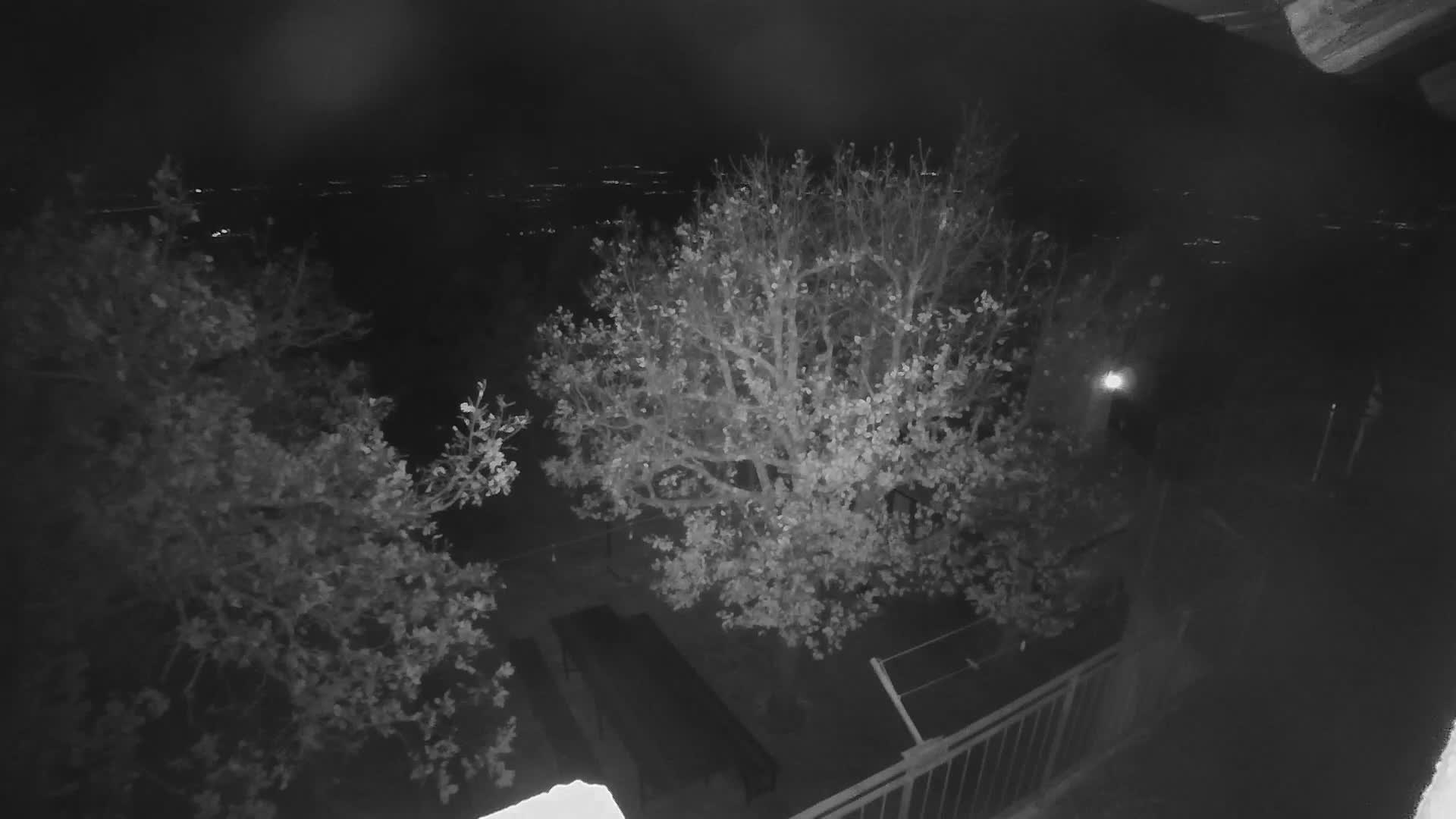 Promina Mountain (855m) Observation Deck Live Cam - Siverić, Grad Drnis, Šibenik-Knin, Croatia