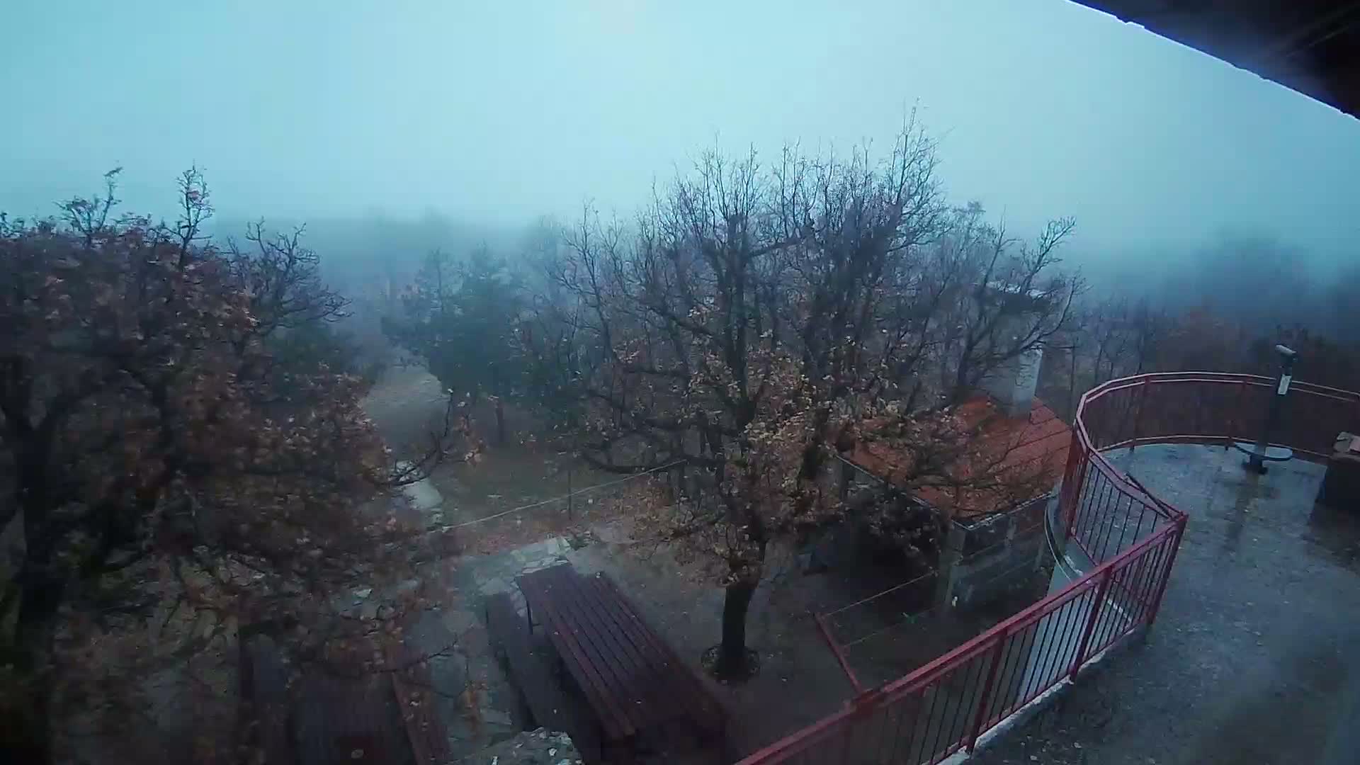 Promina Mountain (855m) Observation Deck Live Cam - Siverić, Grad Drnis, Šibenik-Knin, Croatia