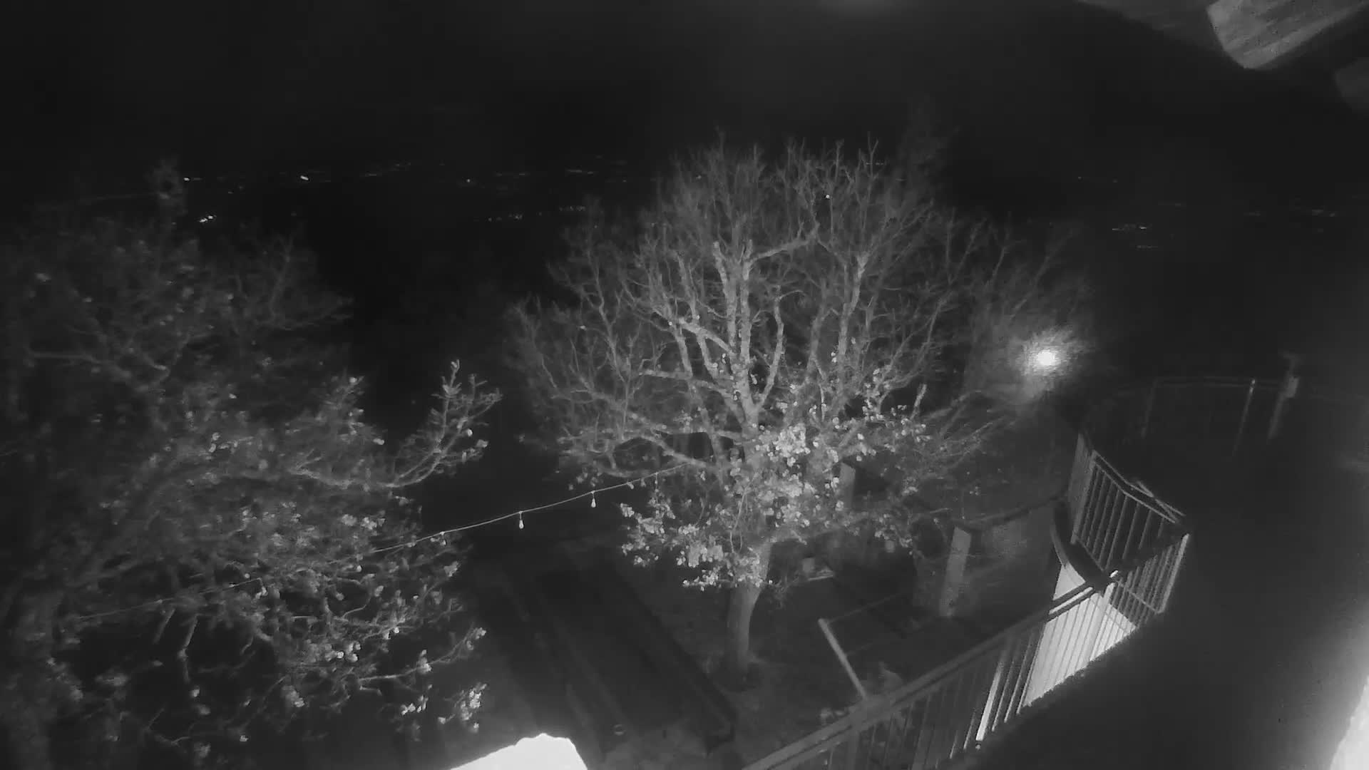 Promina Mountain (855m) Observation Deck Live Cam - Siverić, Grad Drnis, Šibenik-Knin, Croatia