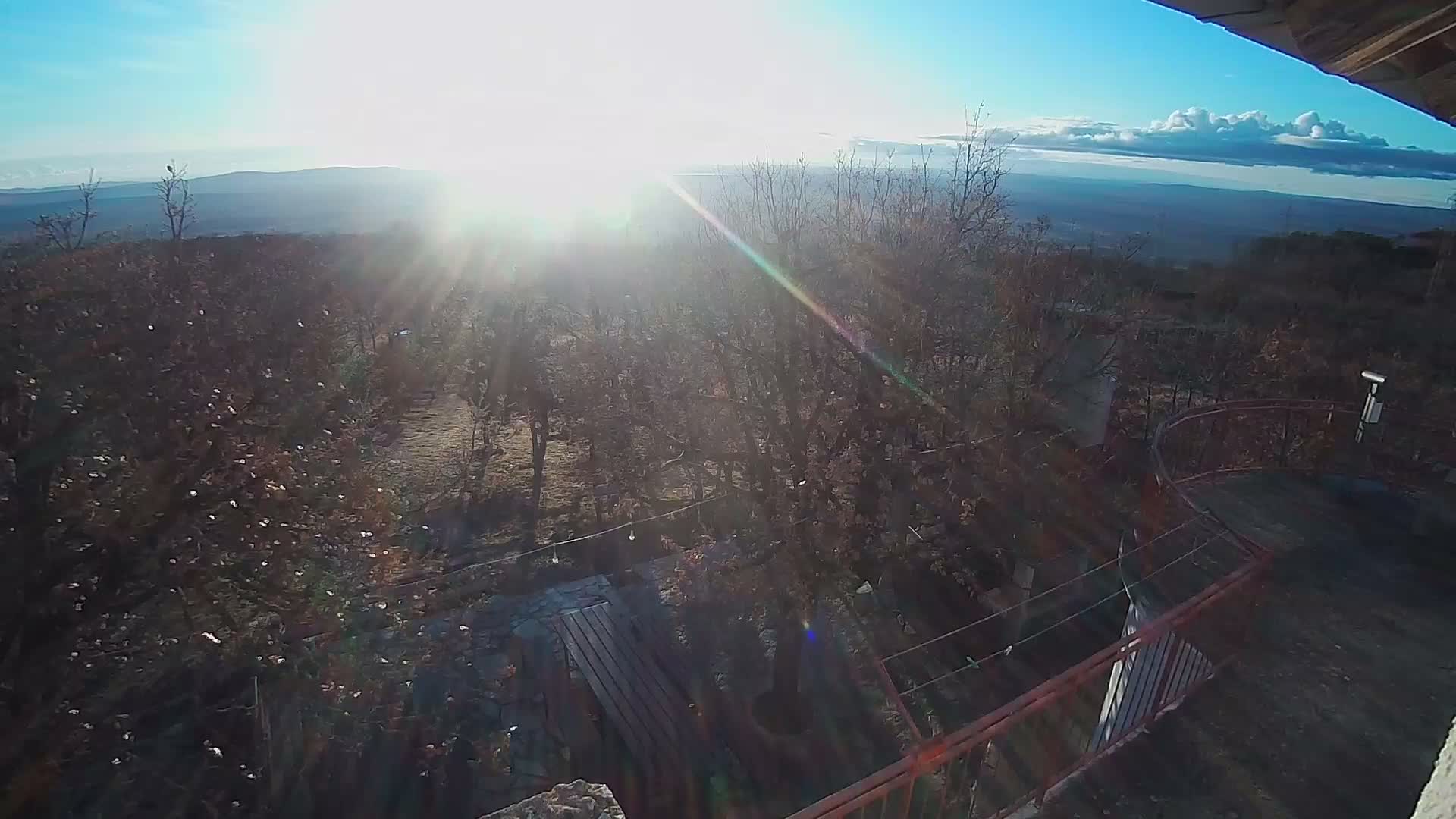 Promina Mountain (855m) Observation Deck Live Cam - Siverić, Grad Drnis, Šibenik-Knin, Croatia