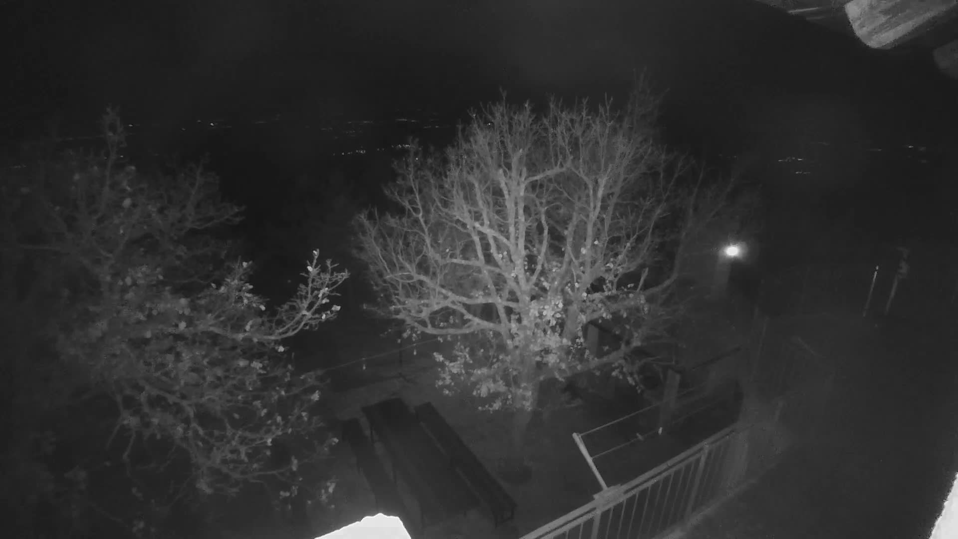 Promina Mountain (855m) Observation Deck Live Cam - Siverić, Grad Drnis, Šibenik-Knin, Croatia