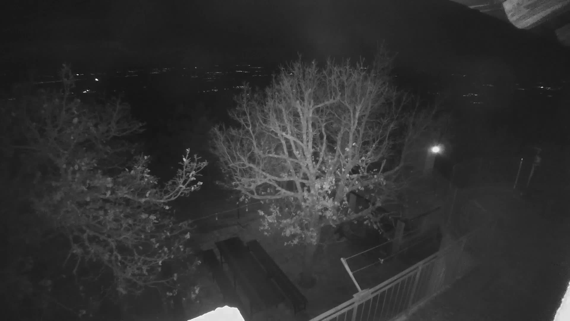 Promina Mountain (855m) Observation Deck Live Cam - Siverić, Grad Drnis, Šibenik-Knin, Croatia