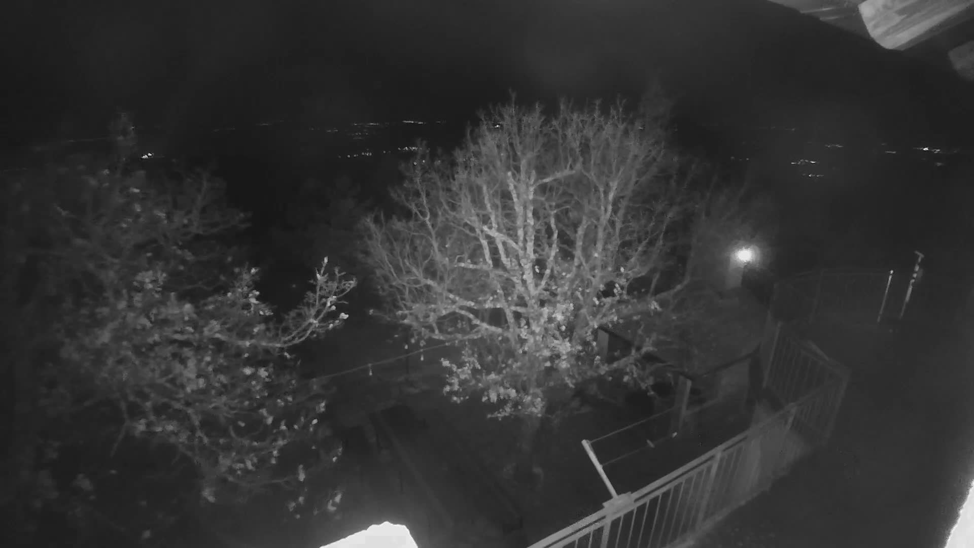 Promina Mountain (855m) Observation Deck Live Cam - Siverić, Grad Drnis, Šibenik-Knin, Croatia
