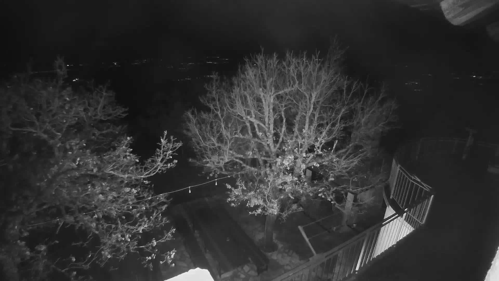 Promina Mountain (855m) Observation Deck Live Cam - Siverić, Grad Drnis, Šibenik-Knin, Croatia