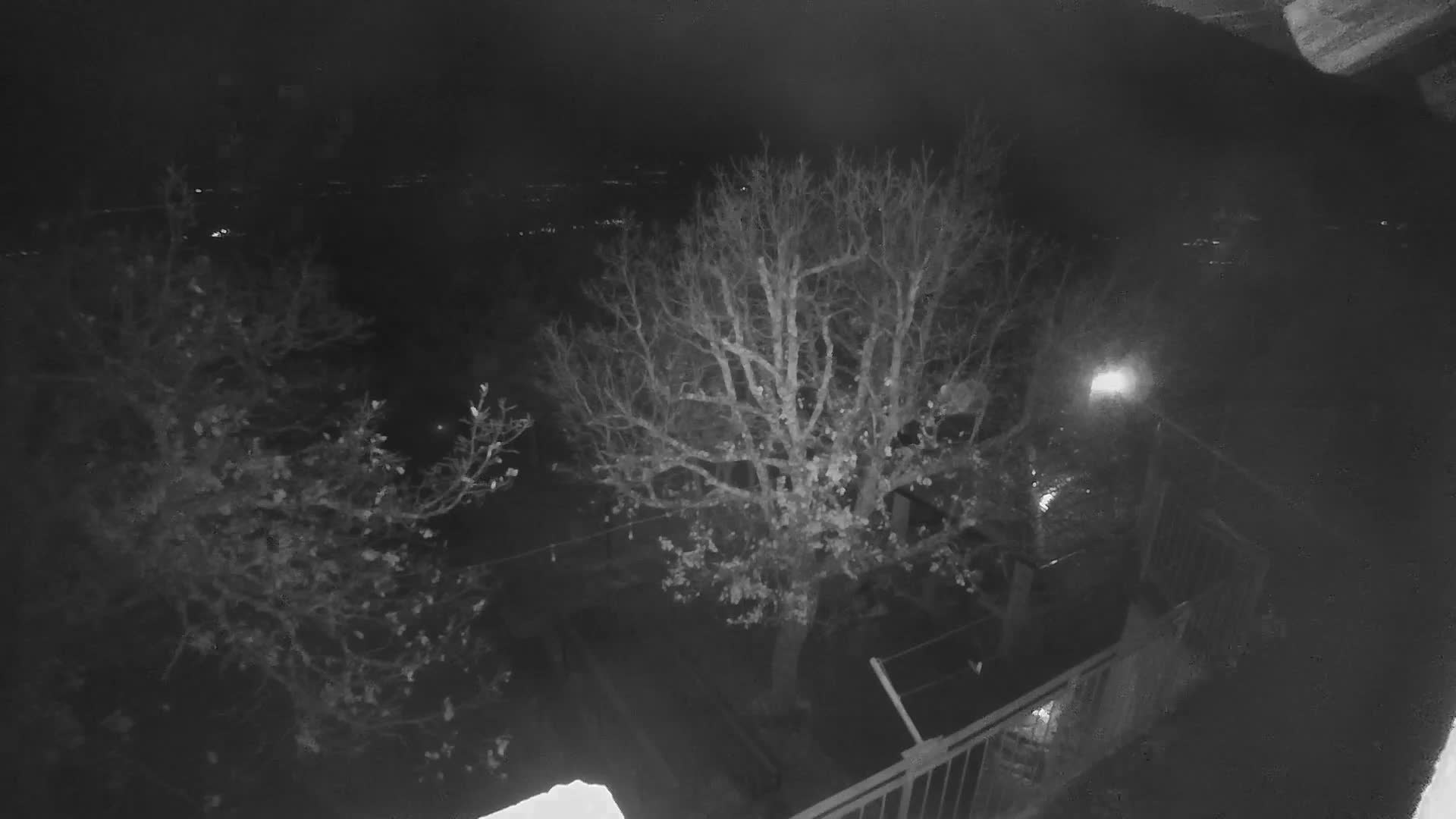 Promina Mountain (855m) Observation Deck Live Cam - Siverić, Grad Drnis, Šibenik-Knin, Croatia